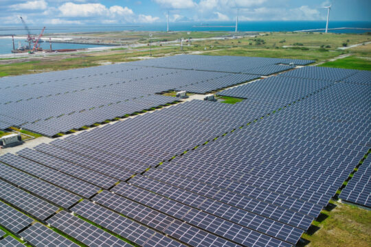 太陽光発電投資ってどんな仕組みで利益がでるの？