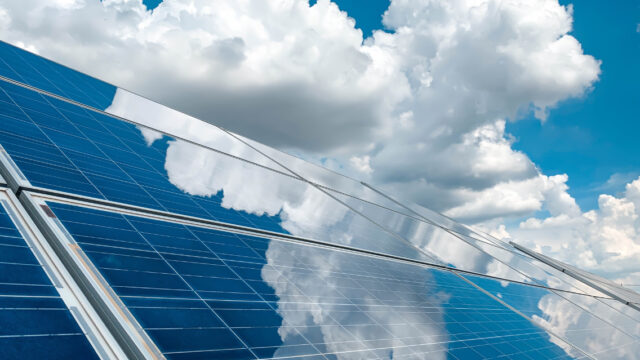 2023年の太陽光発電の買取価格や売電価格は？【価格推移まとめ】