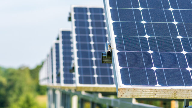 太陽光発電投資の低圧と高圧の違いは？制度にも違いがあるの？