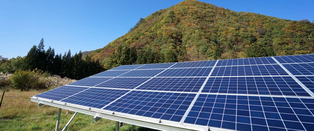 太陽光発電投資に関係する税金3種類とは？
