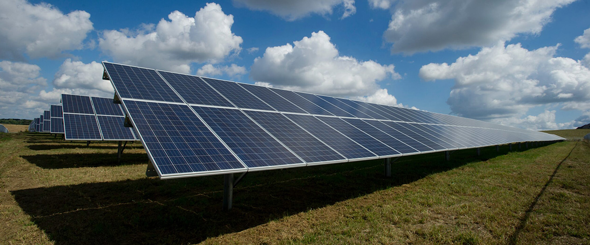 太陽光発電投資は？