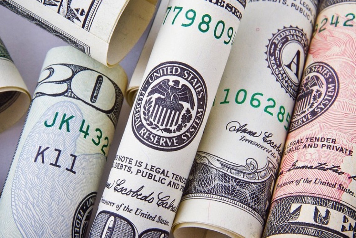 長期投資のメリット・デメリットを解説！おすすめな投資方法と成功するためのコツを紹介！ - ココザス株式会社