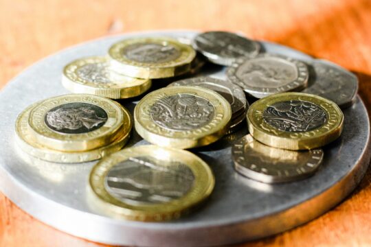 独身の平均貯蓄はいくら？貯蓄がない人が行うべき3つの行動とおすすめな資産形成方法を紹介！