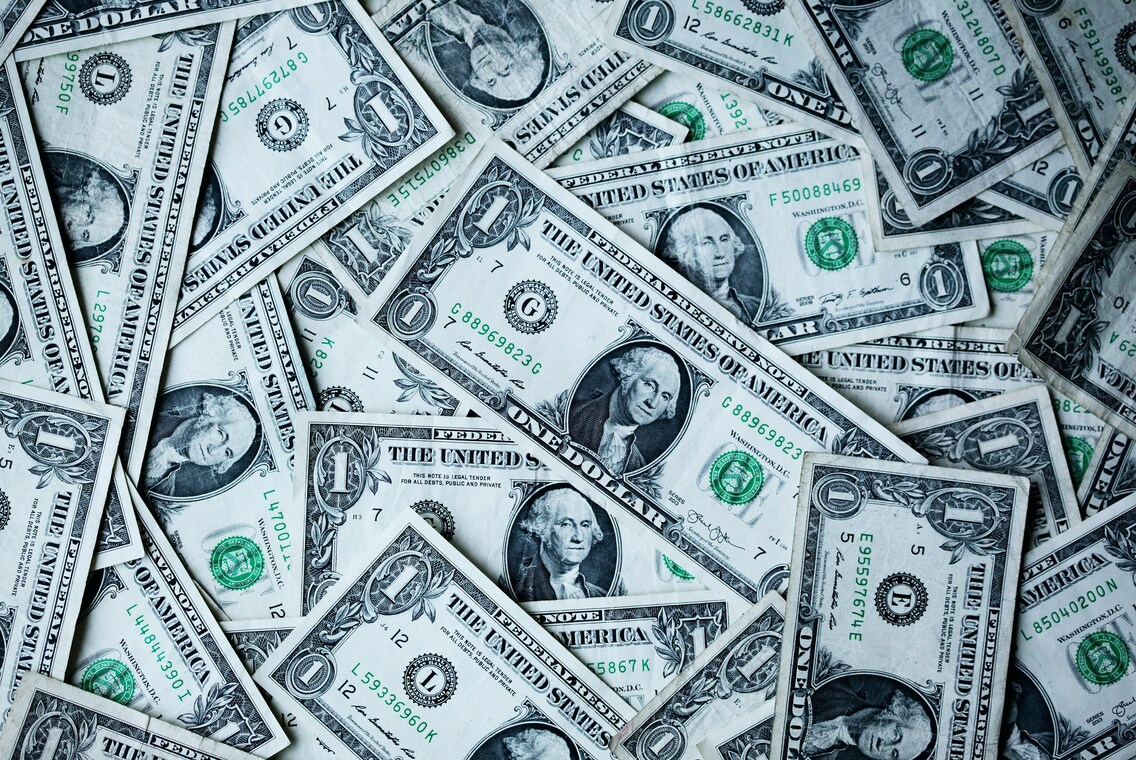 100万円を1000万円にする方法。現実的に目指す資産形成ロードマップ