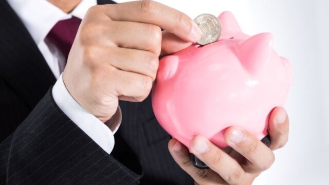 非公開: 年間500万円の貯金は“支出と収入の見直し”で可能！賢く貯める方法を紹介