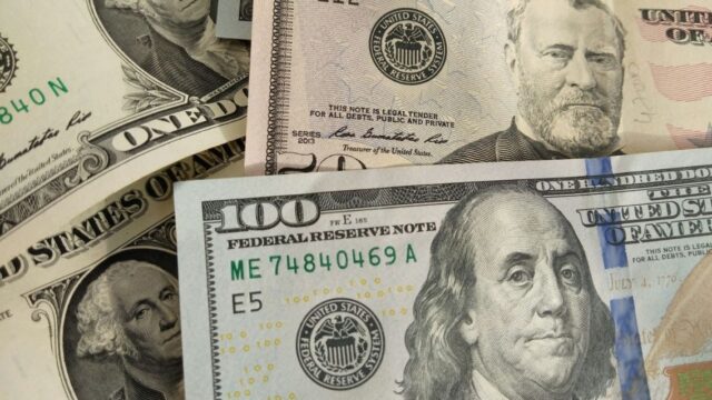 米国債の金利リスクとは？抑える方法と今後の見通しについて紹介